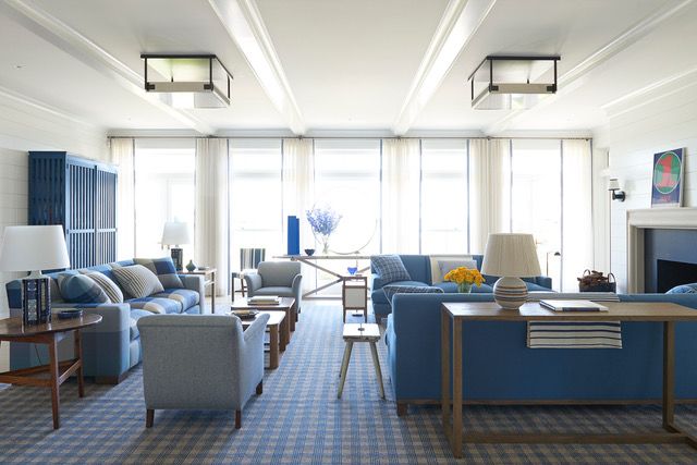 Great design is all about the details. And no one’s work embodies that more than the good taste of Mark Cunningham.  With his brilliant use of layering in interior design, he creates chic and sophisticated spaces that are perfect for family living!  