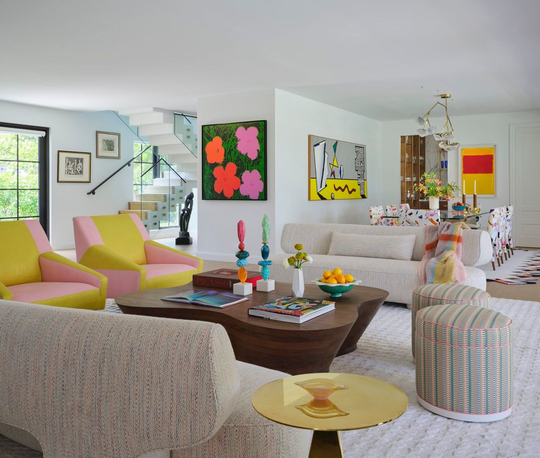 We hope all of you know how much we love our readers! To prove it we're sharing a heaping helping of gorgeous interiors today! When it comes to wonderful taste, we know you'll agree that when it was dished out, Caitlin Kah got more than her fair share. Brantley Photography