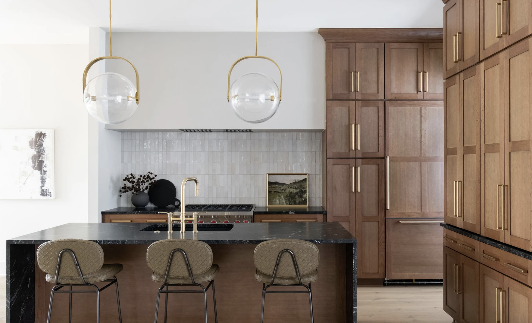 The art of sophistication, beauty and attention to detail are just a few of the things that come to mind when we think of Cerminara Design's good taste. I Photo:@carolinesharpnack The art of sophistication, beauty and attention to detail are just a few of the things that come to mind when we think of Cerminara Design's good taste.Photo: @allisonelefantephoto .