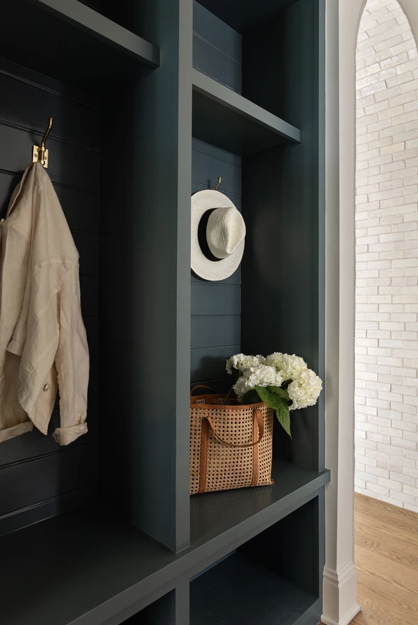 Photo:@carolinesharpnackThe art of sophistication, beauty and attention to detail are just a few of the things that come to mind when we think of Cerminara Design's good taste.