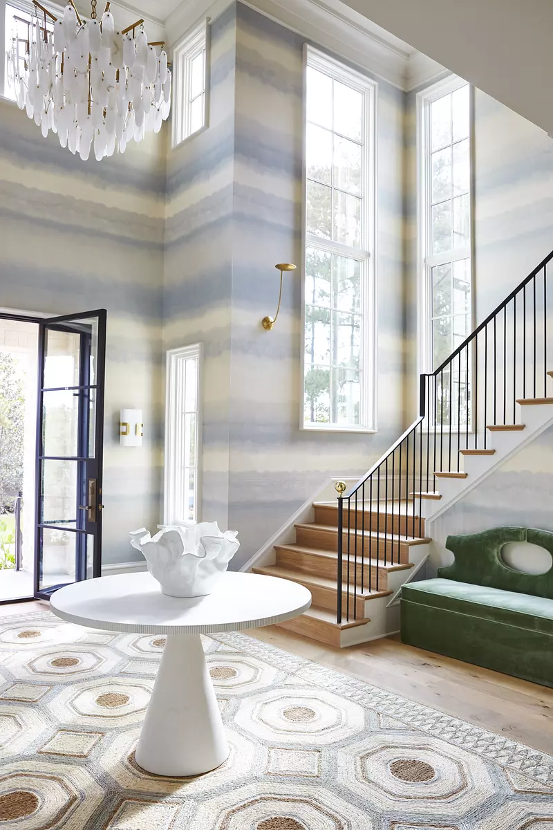This gorgeous home by Georgia Street Design is the ultimate timeless and modern blend and hits all the high notes when it comes to style.Brie Williams Photography - @briewilliams