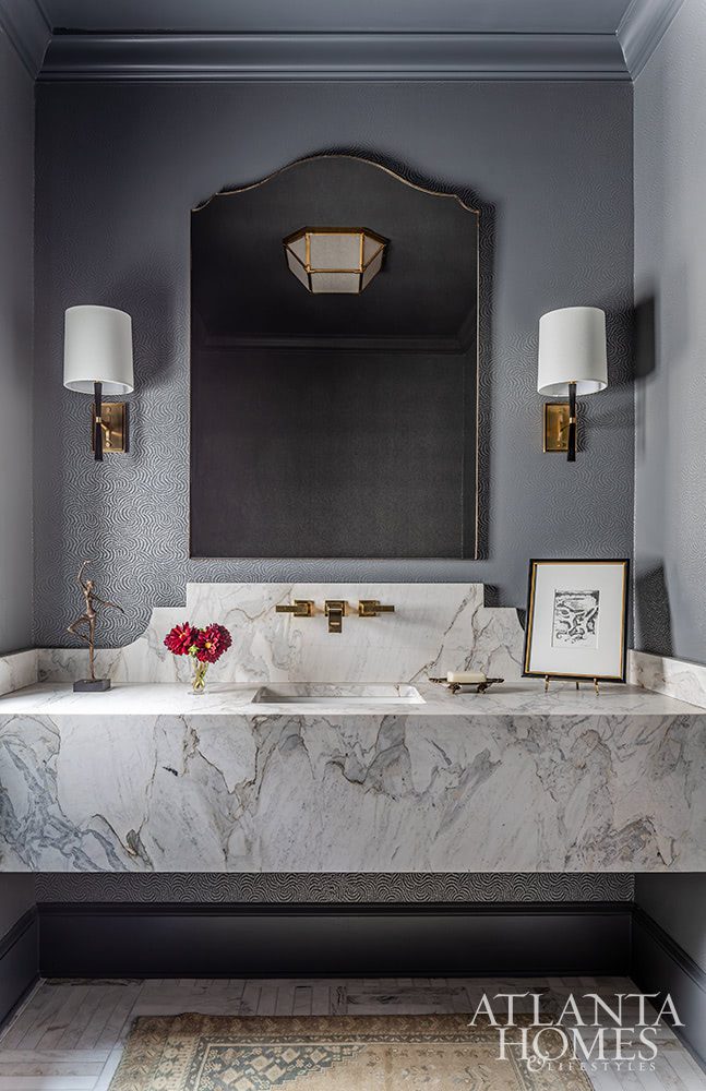 Good morning, chic readers! This timeless home in Tuxedo Park, Atlanta home designed by Kristan & Co is the perfect mix of traditional touches and updated details, well-suited for family, entertaining and more. Take a step inside and enjoy every beautiful moment!Atlanta Homes & Lifestyles Architect: Harrison Design Interior Design: Kristan & Co Photography: Jeff Herr Land Plus Associates MacAllan Homes Atlanta Homes & Lifestyles Architect: Harrison Design Interior Design: Kristan & Co Photography: Jeff Herr Land Plus Associates MacAllan Homes