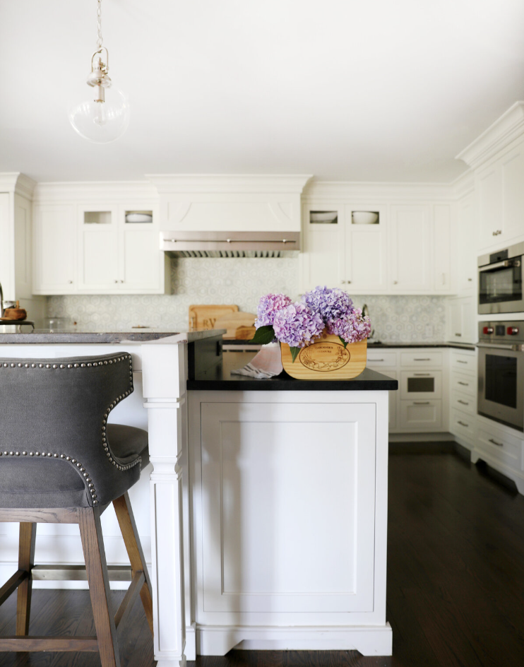 Laura Moss PhotographyToday we are so excited to showcase 9 of our favorite kitchens from Cory Connor Designs.  The designers create the perfect kitchen for each home and have us teeming with inspiration.  Take a peek and we think you’ll agree! Today we are so excited to showcase 9 of our favorite kitchens from Cory Connor Designs.  The designers create the perfect kitchen for each home and have us teeming with inspiration.  Take a peek and we think you’ll agree!