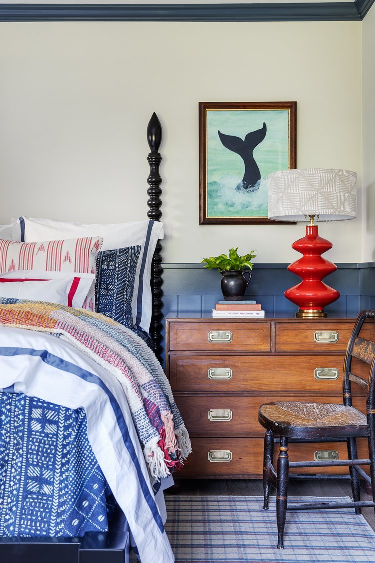 Good morning, chic readers! We hope you are having a great week--and are in the mood for touring a one of a kind home. For us, this week, a spot of calm is just what the doctor ordered! Grab your favorite warm beverage, a cozy blanket and curl up by the fire to savor every square foot of this dream home in Scraggy Neck, Massachusetts, designed by Digs Design Company.  You don't want to miss a single fabulous detail! Greg Premru Photography