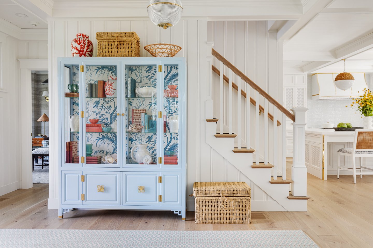 Good morning, chic readers! We hope you are having a great week--and are in the mood for touring a one of a kind home. For us, this week, a spot of calm is just what the doctor ordered! Grab your favorite warm beverage, a cozy blanket and curl up by the fire to savor every square foot of this dream home in Scraggy Neck, Massachusetts, designed by Digs Design Company.  You don't want to miss a single fabulous detail! Greg Premru Photography