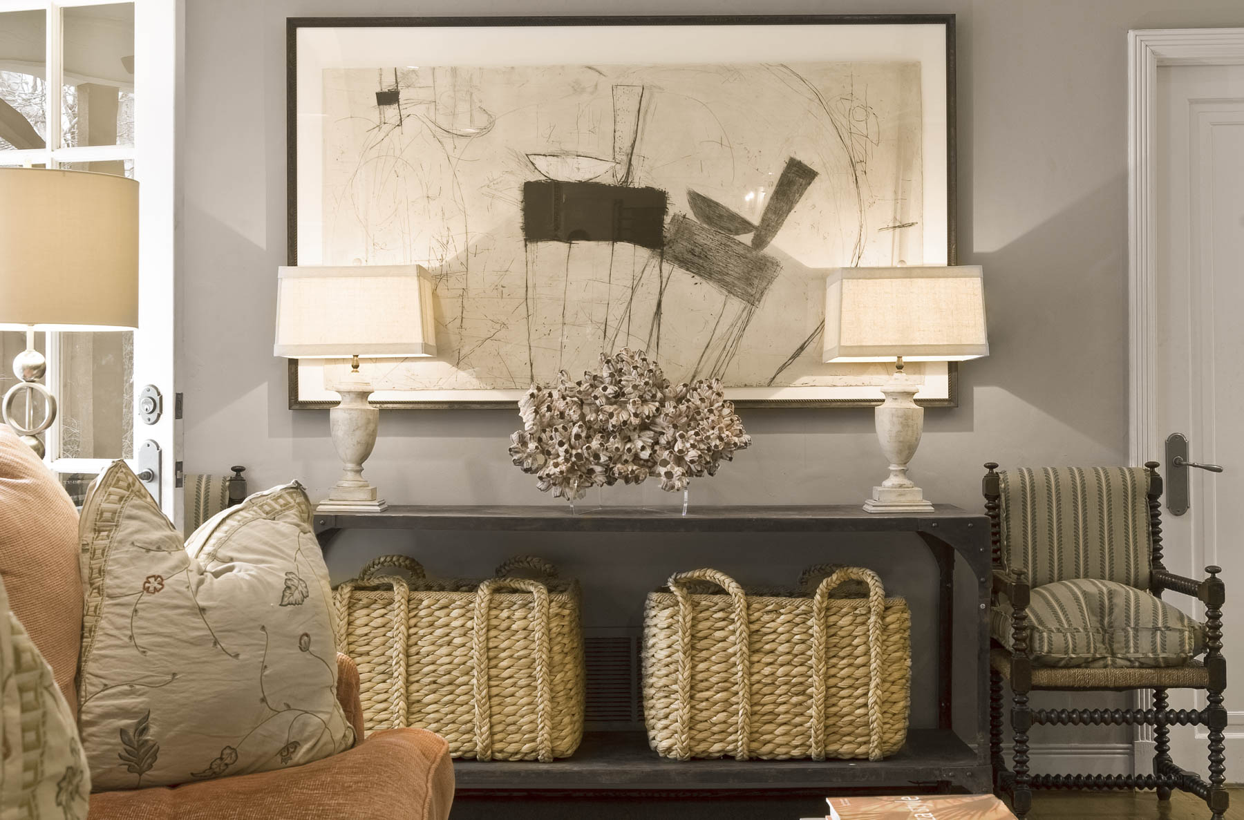 Today, we’re exploring what makes a beautiful living room, highlighting the key elements and thoughtful design choices that create a stylish and family-friendly space.  So take a few minutes, settle into your favorite sofa and reset your mind with these stunning rooms that can't help but inspire a better day. Collins Interiors | Nathan Schroder Photography