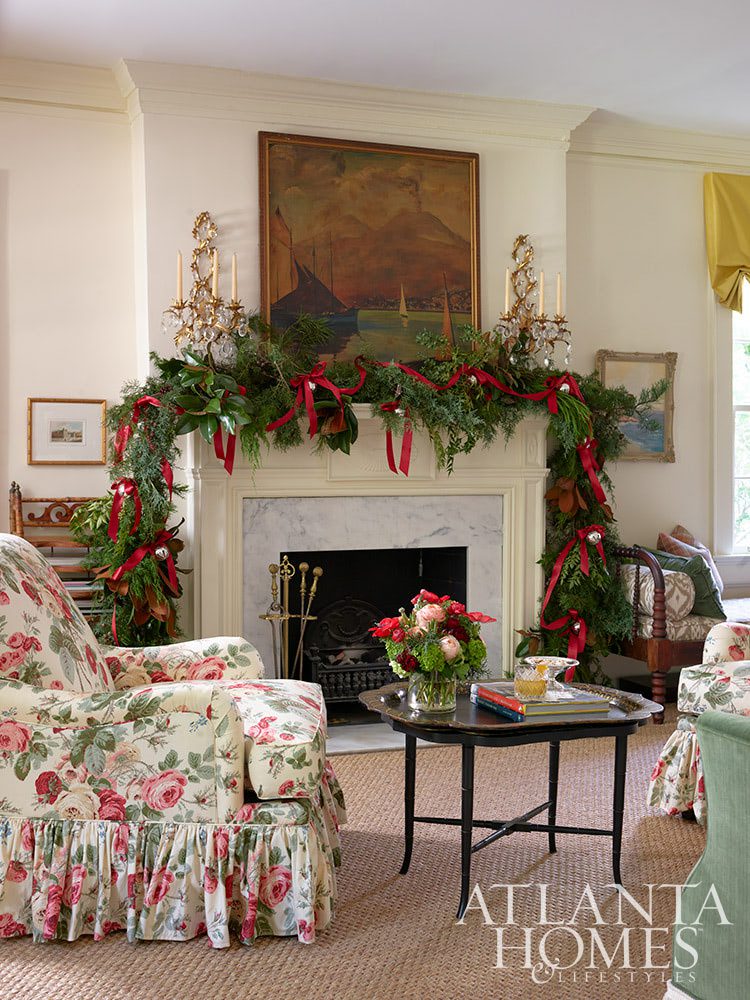 How a Designer’s Holiday Touch Creates a Festive Home