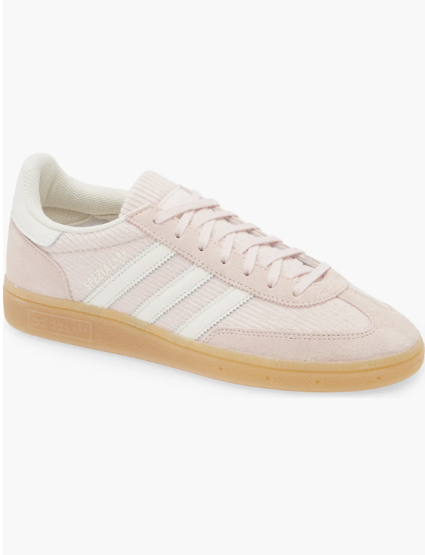  Chic Sneakers - nordstrom