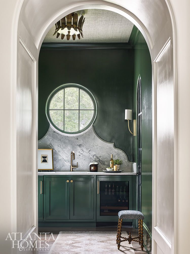 Inside a Gorgeous Home Where Classic Meets Modern