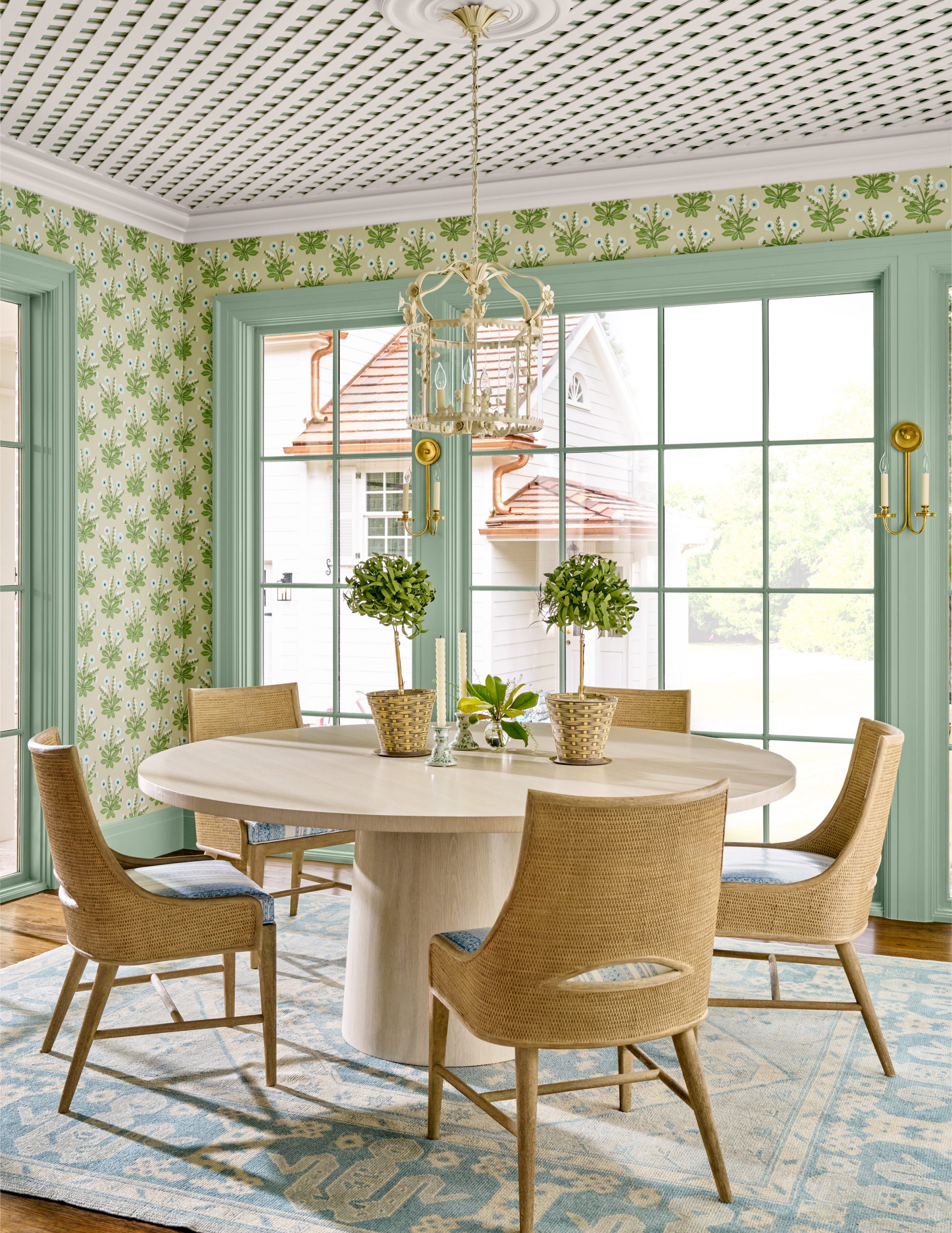 Nathan Schroder Photography Life–and houses–are all about the details. And no one embraces that philosophy better than the designers of Collins Interiors. From the largest room to the tiniest nook, nothing is overlooked in their timeless design.  Their work combines classic sensibilities with stunning architecture for spaces with purpose, with style and, most important of all, with that certain undefinable something that makes a house feel like a home. So brew an extra cup of coffee and take a peek at this cozy, luxurious home that is so unforgettably chic you’ll undoubtably find yourself daydreaming about a few little changes for you own home. Enjoy!- interior details
