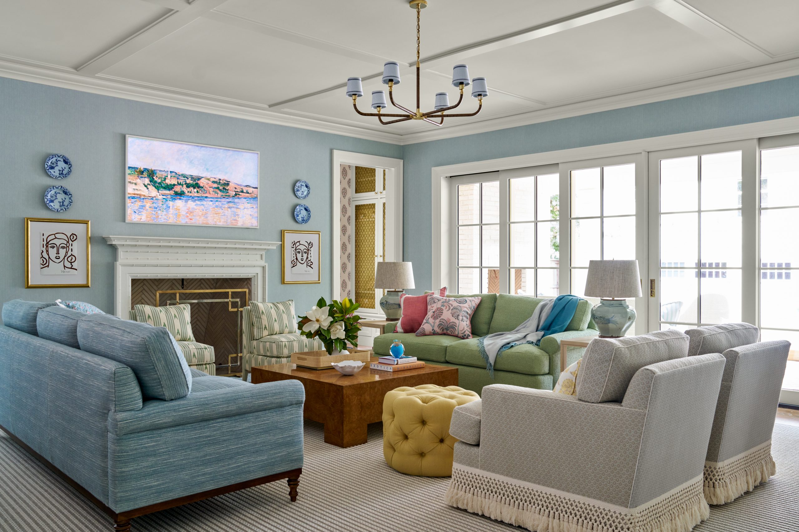 Nathan Schroder Photography Life–and houses–are all about the details. And no one embraces that philosophy better than the designers of Collins Interiors. From the largest room to the tiniest nook, nothing is overlooked in their timeless design.  Their work combines classic sensibilities with stunning architecture for spaces with purpose, with style and, most important of all, with that certain undefinable something that makes a house feel like a home. So brew an extra cup of coffee and take a peek at this cozy, luxurious home that is so unforgettably chic you’ll undoubtably find yourself daydreaming about a few little changes for you own home. Enjoy! Life–and houses–are all about the details. And no one embraces that philosophy better than the designers of Collins Interiors. From the largest room to the tiniest nook, nothing is overlooked in their timeless design.  Their work combines classic sensibilities with stunning architecture for spaces with purpose, with style and, most important of all, with that certain undefinable something that makes a house feel like a home. So brew an extra cup of coffee and take a peek at this cozy, luxurious home that is so unforgettably chic you’ll undoubtably find yourself daydreaming about a few little changes for you own home. Enjoy!