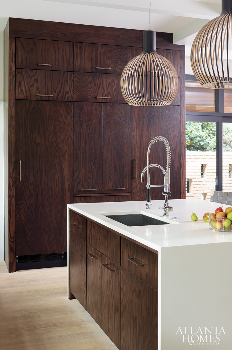 The 25th annual Atlanta Homes and Lifestyle Kitchen of the Year winners are masters of style. From modern aesthetics and natural warmth, these kitchens exude an air of sophistication and elegance.Atlanta Homes & Lifestyles | Architect Frank Neely | Amy Morris Interior Design | Photography: David Christensen