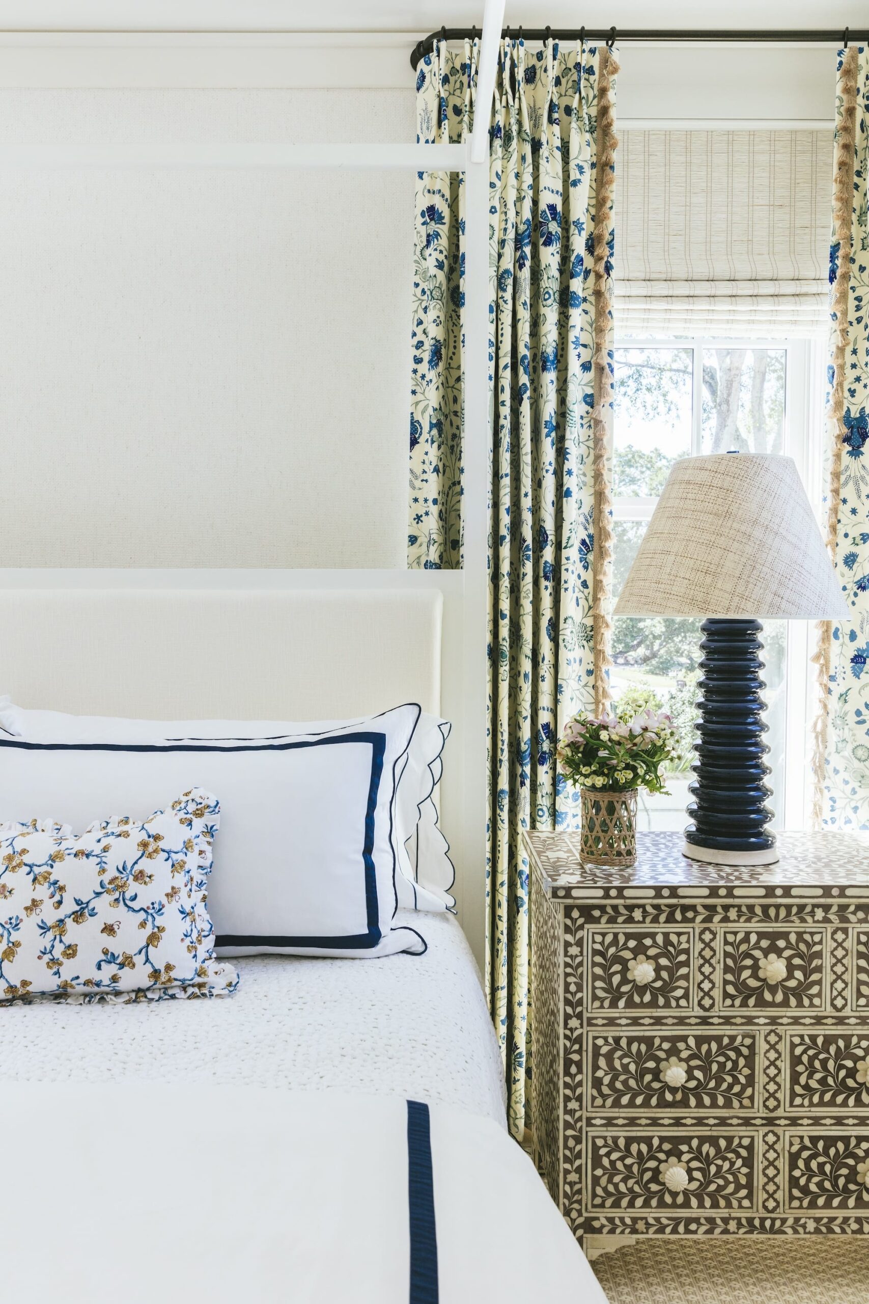  If you could use a break from the hustle and bustle of daily life, come rest with us in this relaxing and charming Charleston home designed by the talented Caitlin Kah!  Step inside this family-friendly oasis and then look around again. From the stunning color palette to the well-placed accessories, every element is perfection.  You won’t want to miss a single character-filled detail! Brantley Photography