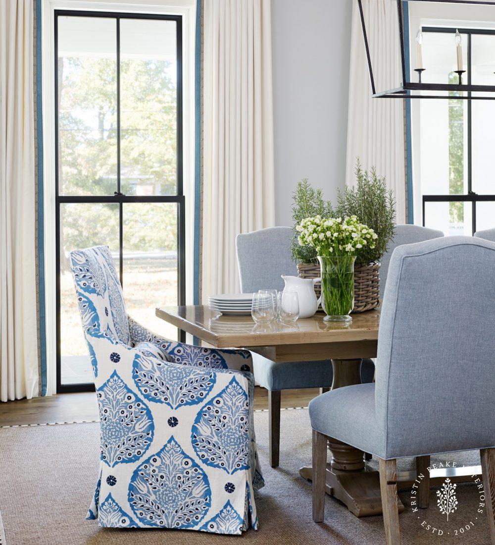 Modern Farmhouse Design by Kristin Peakes Interiors: A Perfect Blend of Rustic Charm and Modern Living - Photography: Stacy Zarin Goldberg