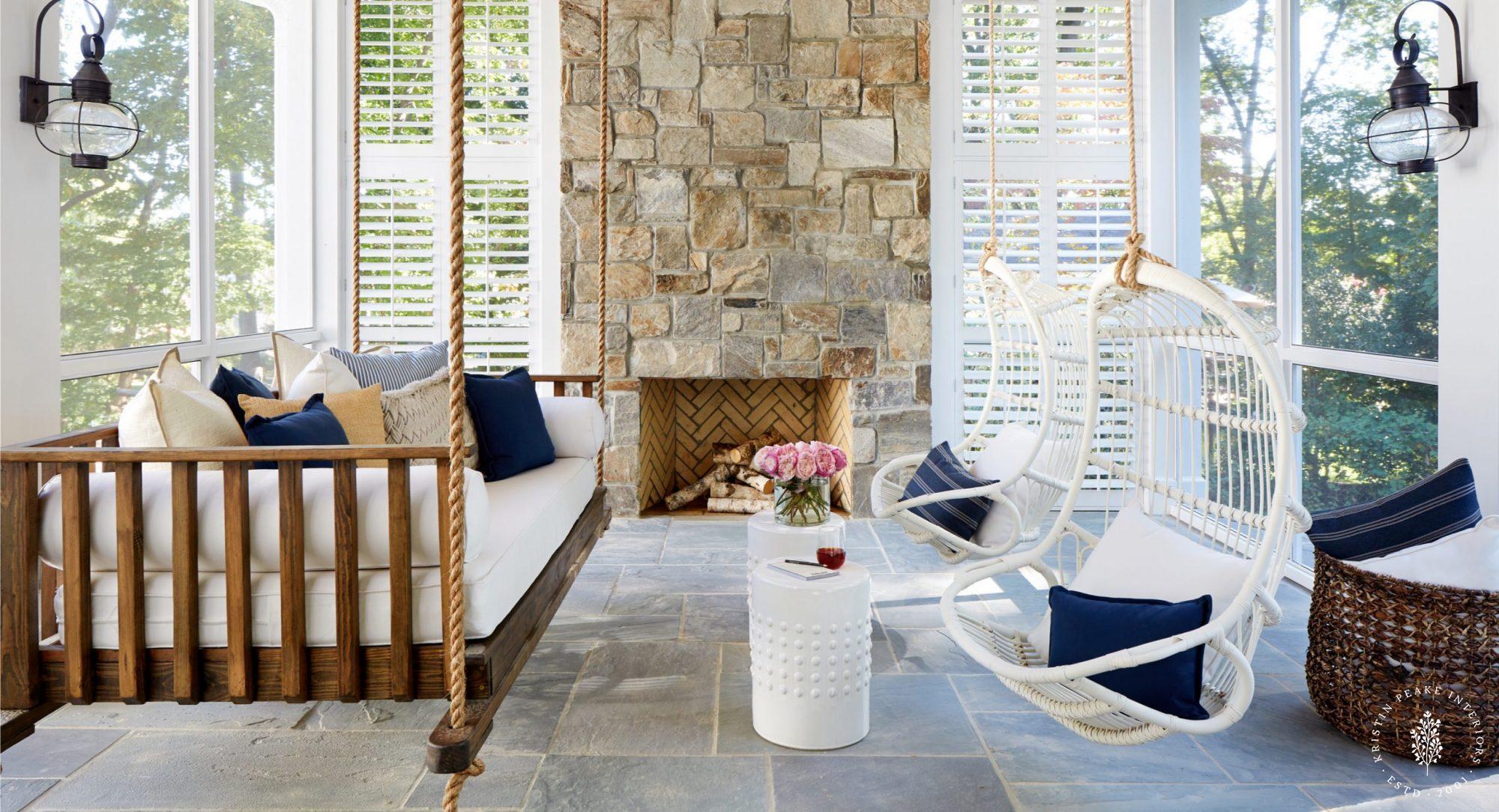 Modern Farmhouse Design by Kristin Peakes Interiors: A Perfect Blend of Rustic Charm and Modern Living -Photography: Stacy Zarin Goldberg
