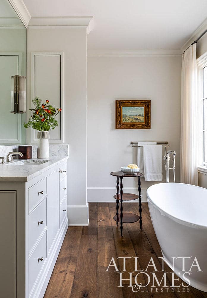 As the world spins faster and we get busier, it becomes increasingly important for our homes to be the soothing retreats we need to unwind. There’s no place where that is more important than in the first place you see in the morning and the last place you visit at night: your bathroom. Take a peek at some of our favorite tips for creating a spa-like bathroom retreat. Source: Atlanta Homes & Lifestyles Interior Design Anna Booth Interiors Landscape Architect: Bill Caldwell, BCLA Design Builder: Paces Builder Group Photography: Jeff Herr