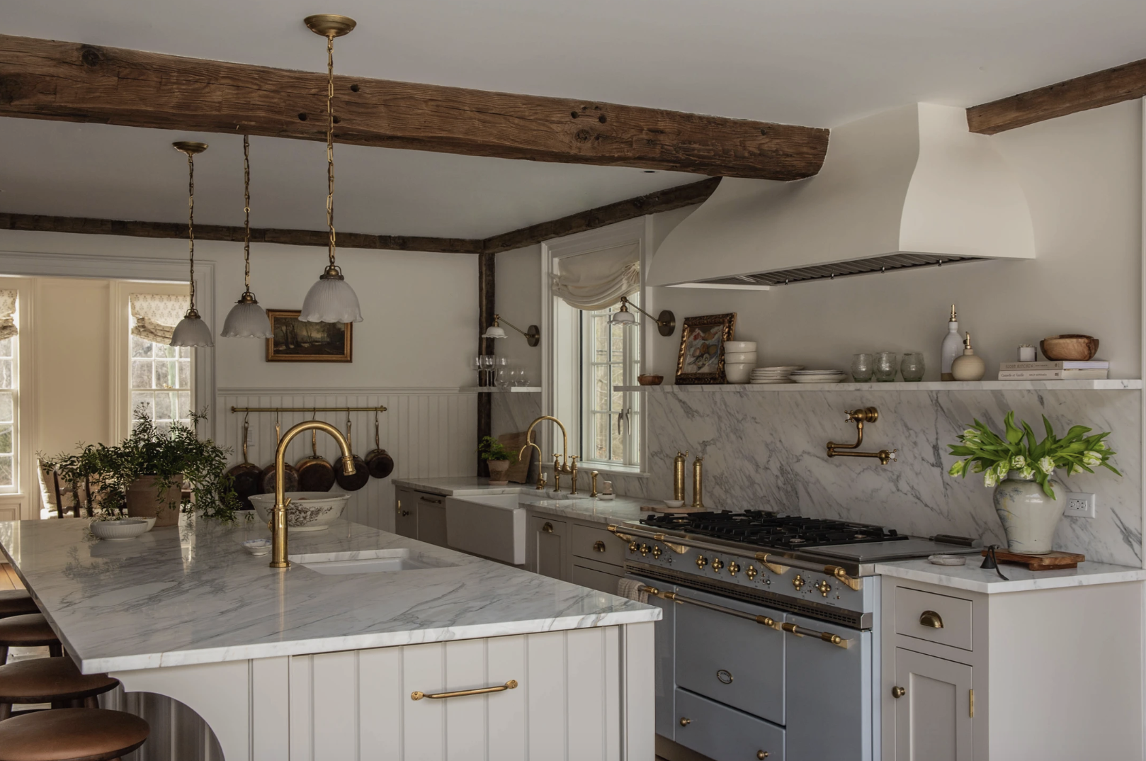 When it comes to kitchens, we spend a lot of time thinking about the usual things. White or stainless appliances? Wood or white cabinets? Wood or tile floors? Beyond the basics, there are so many ways to make the heart of the home warm, welcoming and absolutely you. Take a peek at 10 of our favorite ways to add style to kitchens! - stylish kitchen ideas - Carley Summers