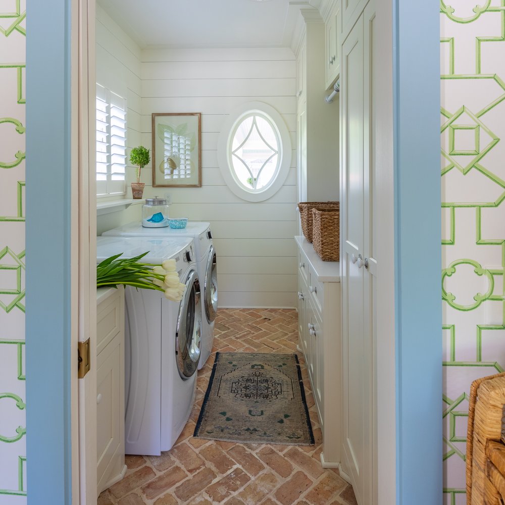 Mudroom with brick herringbone floor-Designer : EH Interiors INSTAGRAM: @eh_interiors Photography Kristen Mayfield 