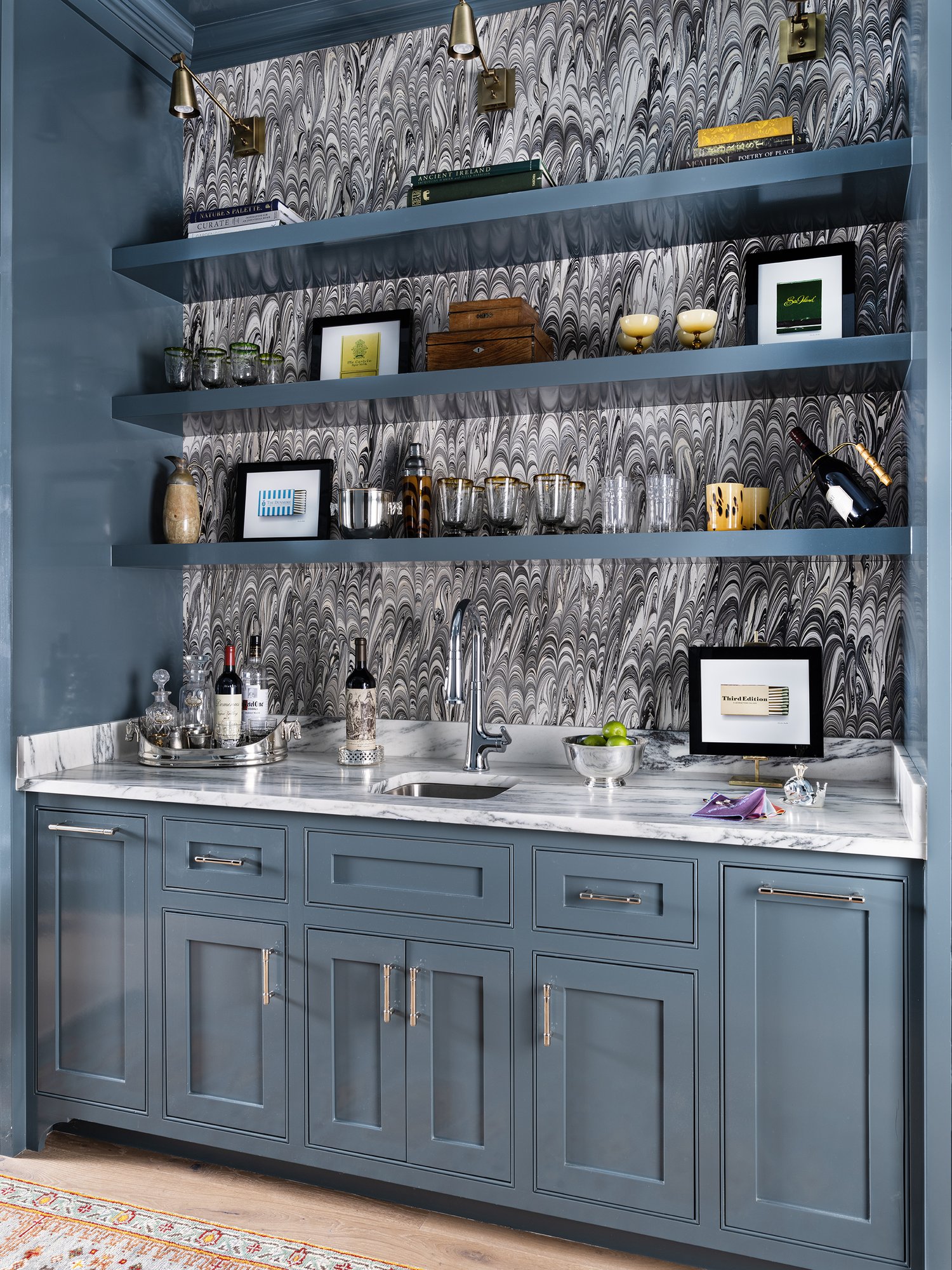Moody blue wet bar - Honey Collins Interiors and Patrick Ahearn Architect - Sarah Winchester Photography