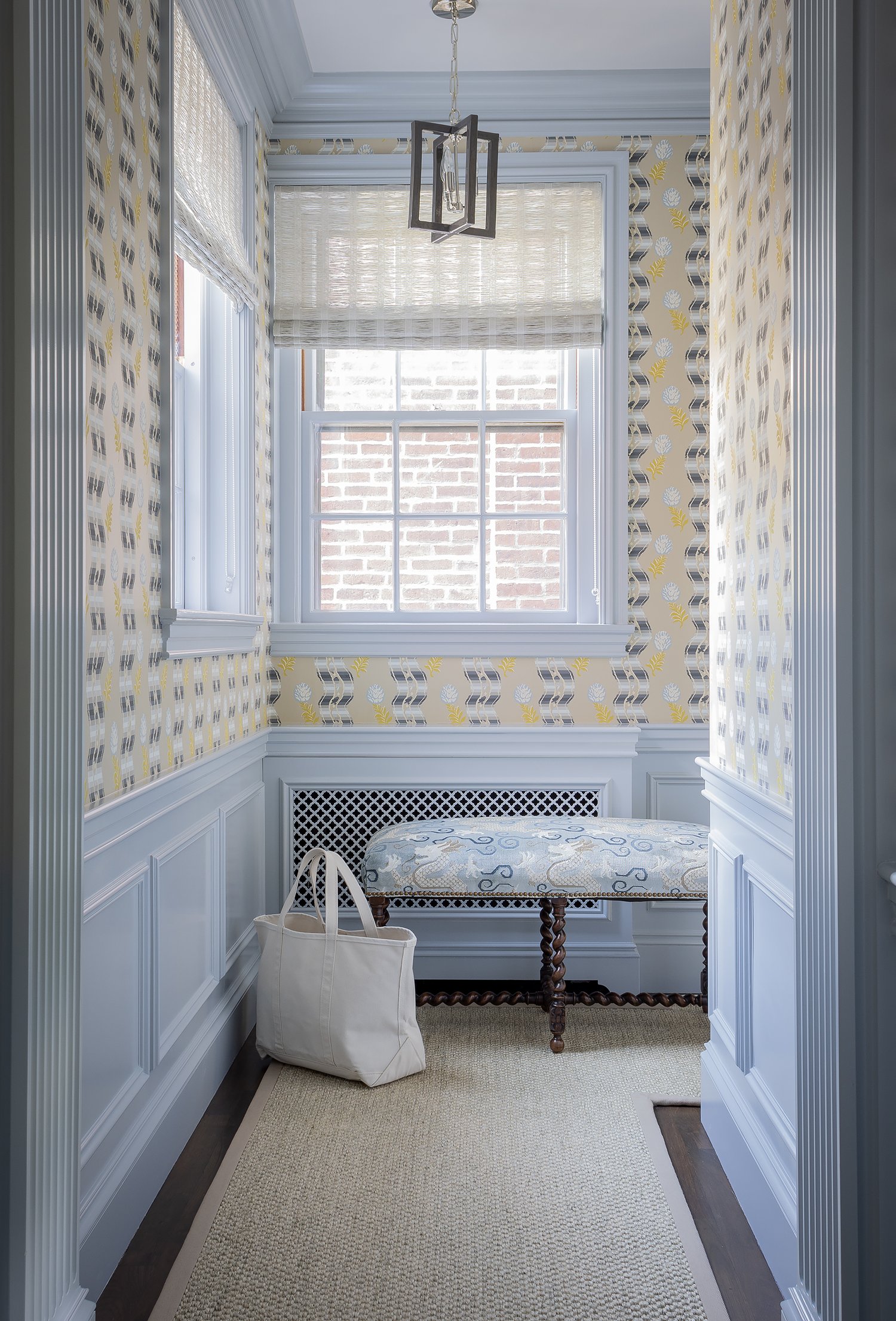 There’s something special about a place that blends the beauty of the past with the ease of modern living, and this historic Beacon Hill home makeover does just that.  Designed by the talented Honey Collins, Pauli & Uribe Architects,Builder: F.H. Perry,Photography: Michael J. Lee