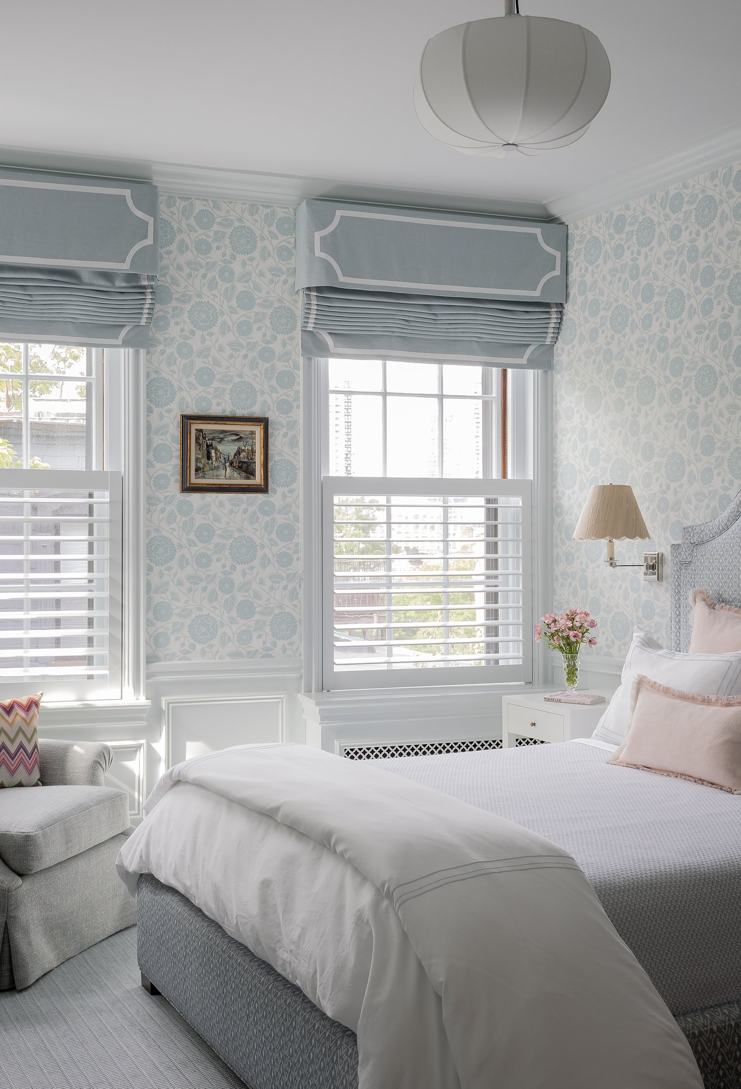 There’s something special about a space that blends the beauty of the past with the ease of modern living, and this historic Beacon Hill home makeover does just that.  Designed by the talented Honey Collins, Pauli & Uribe Architects,Builder: F.H. Perry,Photography: Michael J. Lee