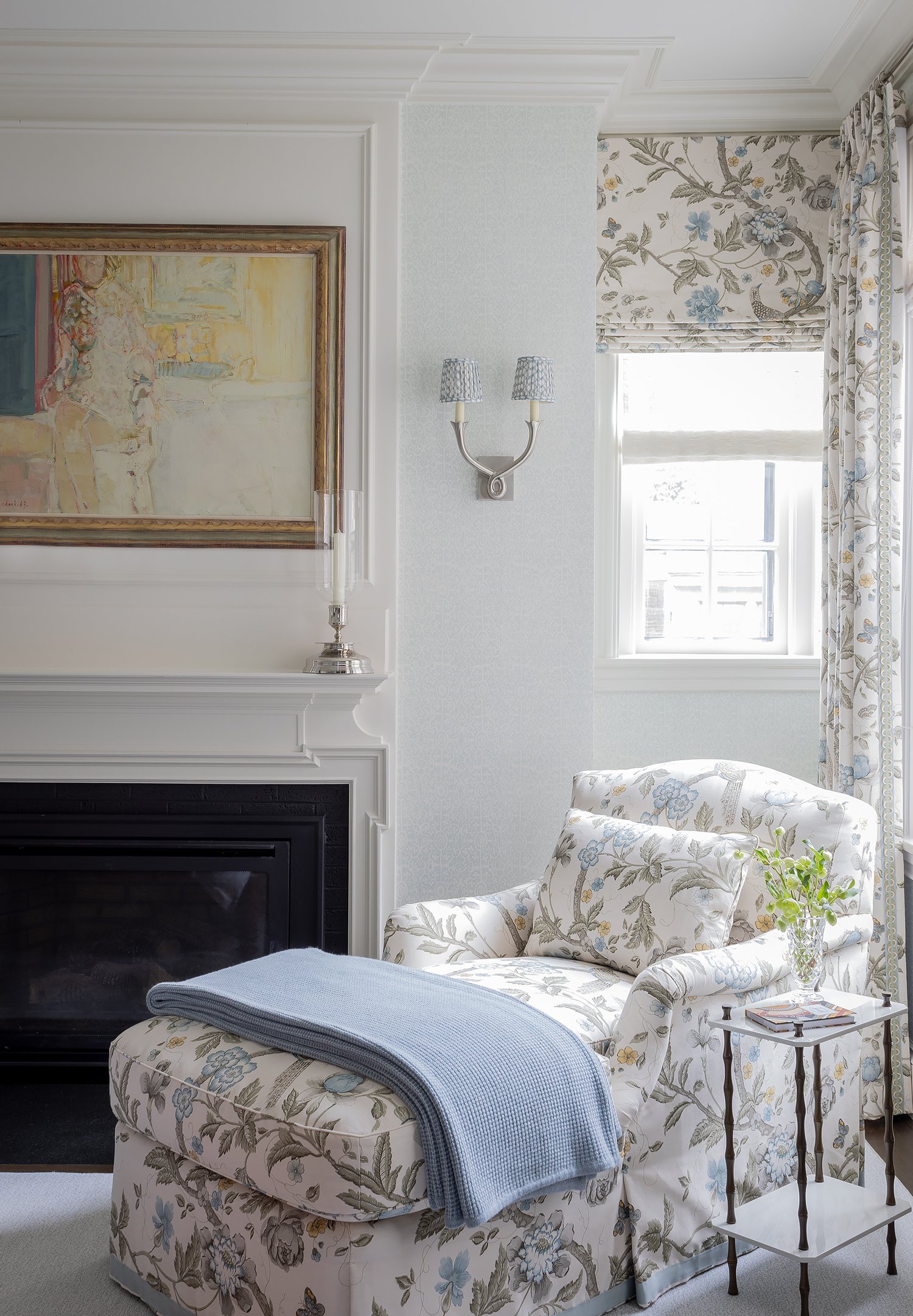 There’s something special about a home that blends the beauty of the past with the ease of modern living, and this historic Beacon Hill space does just that.  Designed by the talented Honey Collins, Pauli & Uribe Architects,Builder: F.H. Perry,Photography: Michael J. Lee