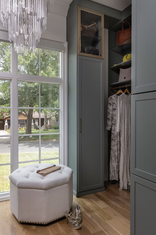 Now, we're back with another home tour from this talented team that is one for the books, one that speaks to the very heart of the chic gorgeousness and soothing yet utterly chic simplicity that we're always hoping to achieve. This closest has amazing storage Photographed by Heather Ison  Styled by Ashley Hotham Cox