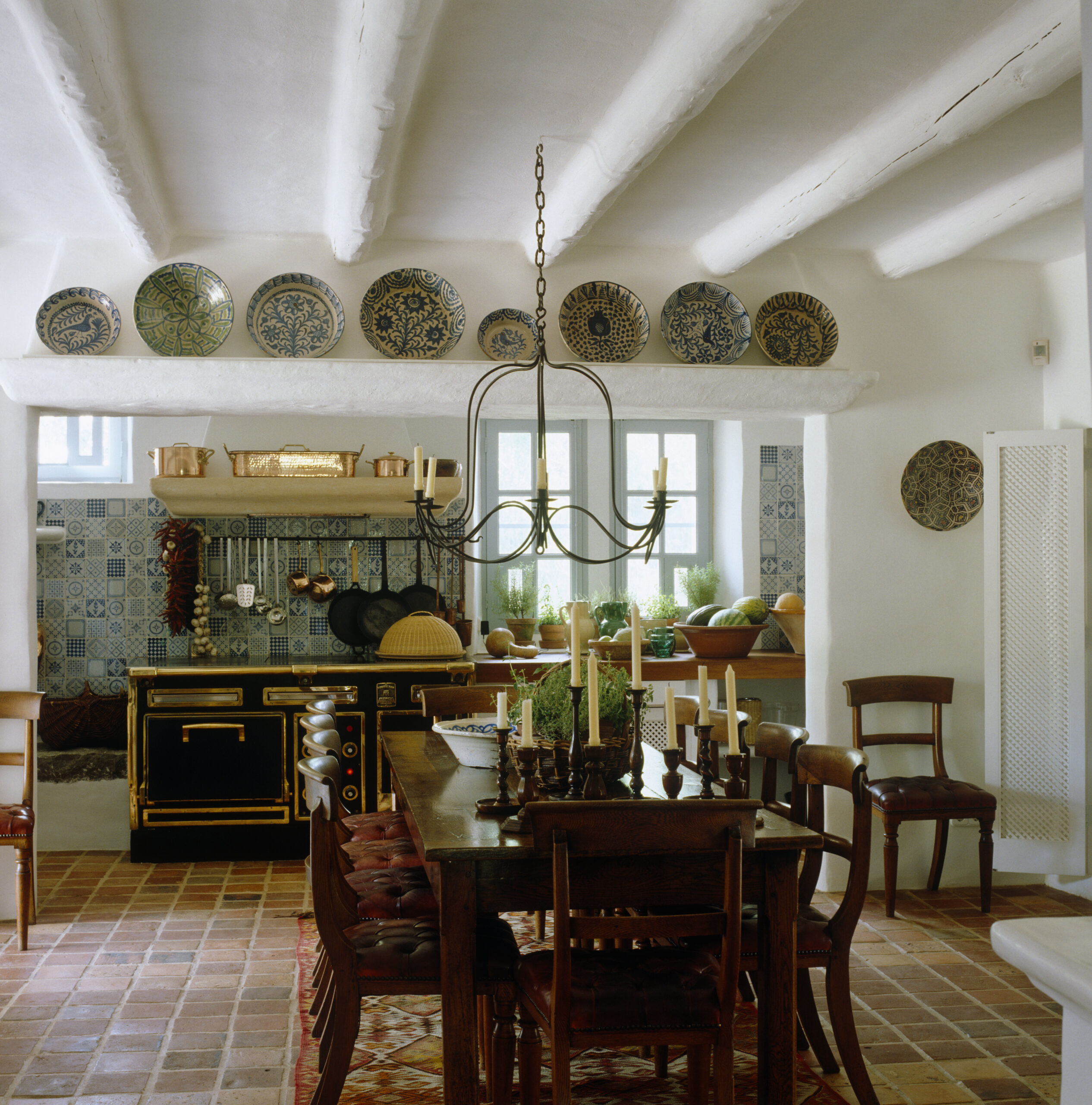 Internationally renowned design and style authority Melissa Penfold's new book Natural Living by Design shows "how the power of design can create a healthy home that not only looks beautiful but also boosts physical and emotional well-being." Interior Designer Mimmi O'Connell | Fritz von der Schulenburg